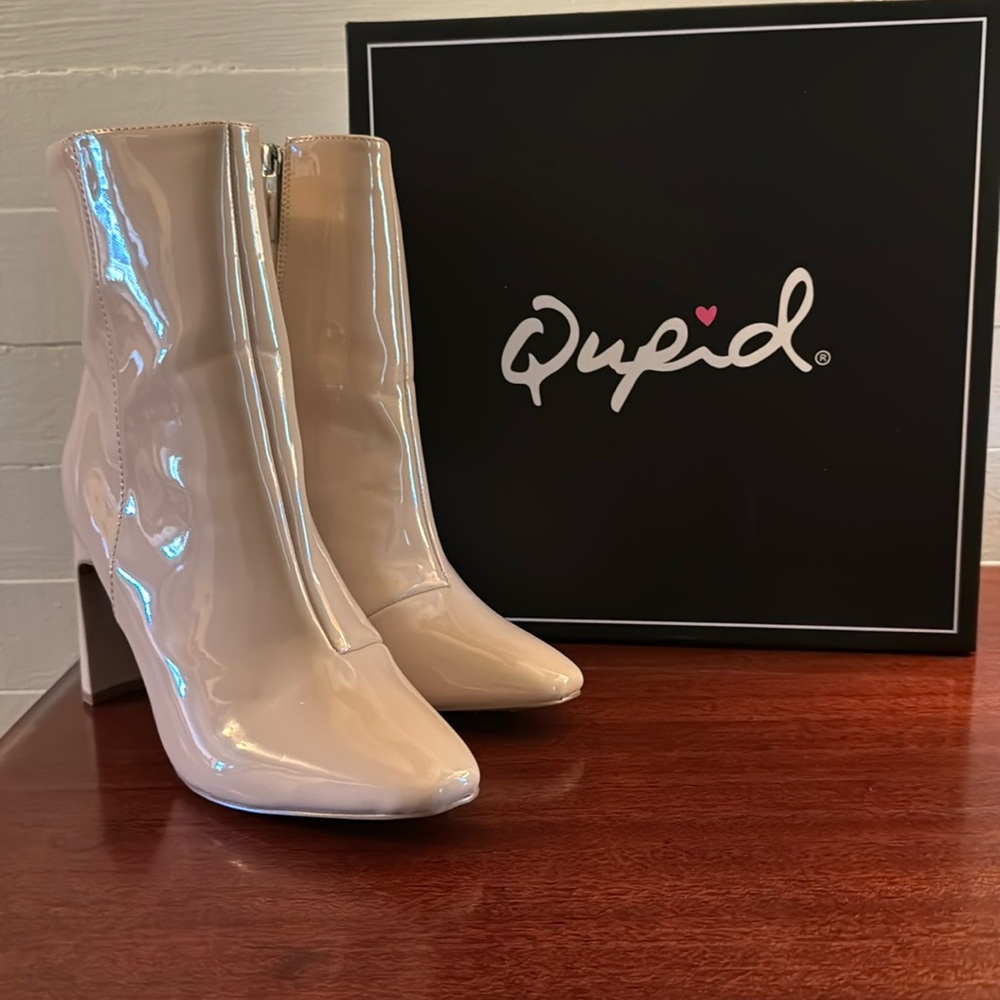 Qupid ankle Boots